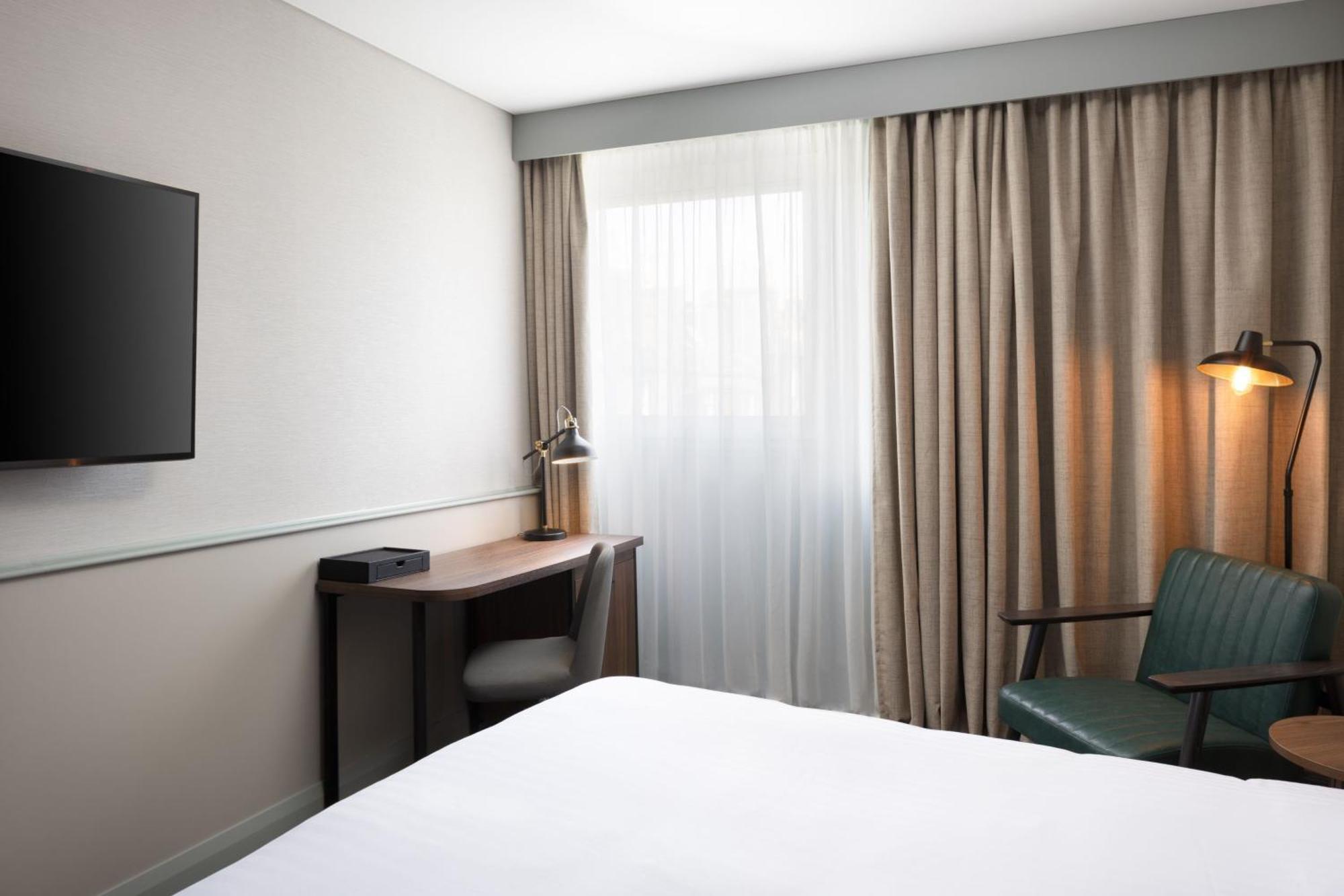 Four Points By Sheraton EDI Kültér fotó